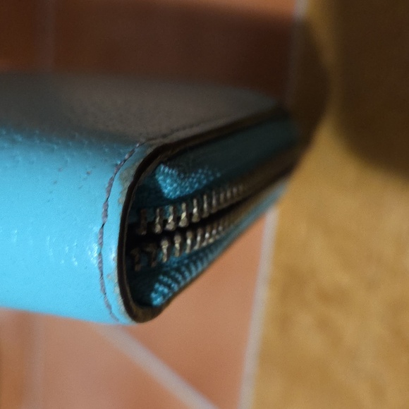 KATE SPADE WELLESLEY NEDA ZIP AROUND WALLET GREAT USED CONDITION - Picture 8 of 13